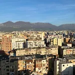 Mel's Place Apartment Tirana