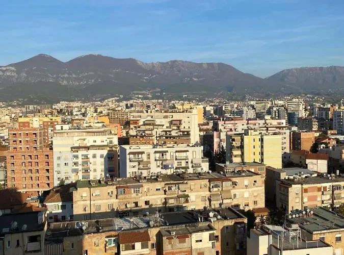 Mel's Place Apartman Tirana